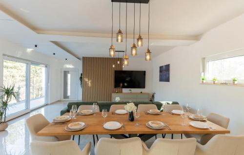 virtuve, Lovely Home In Krivodol in Krivodol