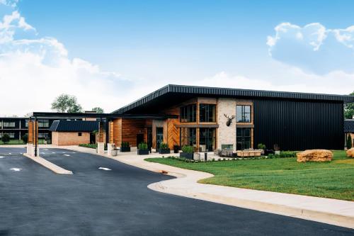 . The Trail Hotel