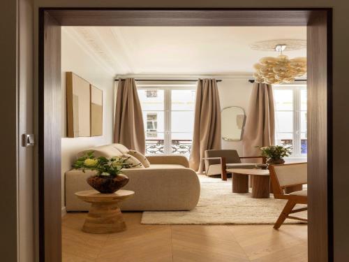 Elegant apartment - 2BR- 6P- Gare Saint Lazare Paris 