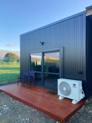 . Flora Farmstay