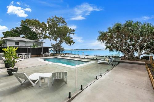 Salt & Stone Villa on the beach - Villa 3, Burrum Heads (foto 9)