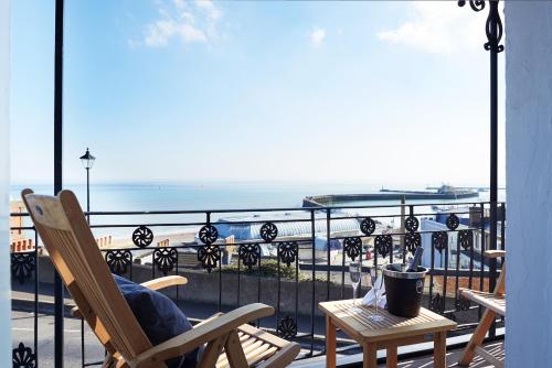 Albion House at Ramsgate - image 9