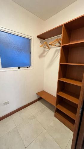 One-Bedroom Apartment image 9