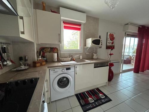 Charmant appartement à Ondres pour 4 pers. avec loggia et parking - FR-1-239-1116 (Charmant appartement a Ondres pour 4 pers. avec loggia et parking - FR-1-239-1116) in Ondres