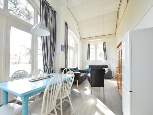 Holiday Home Bergen aan Zee near Beach, cleaning included
