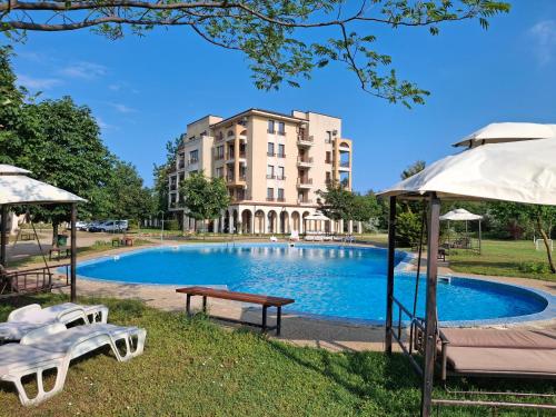 Piscina, IssA Lighthouse in Balchik