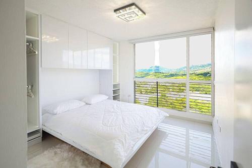 Aventura Fashion in San Cristobal