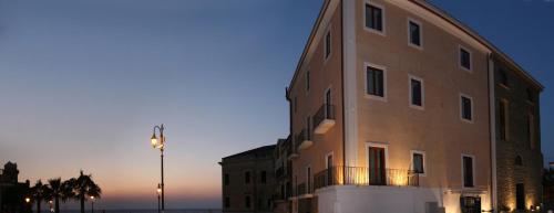Palazzo Iaquinto 5