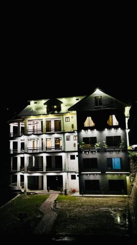 Conifer hotels and resorts in Shogran