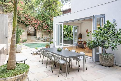 Exterior view, The Darling Private Oasis with Heated Magnesium Pool in Darling Point