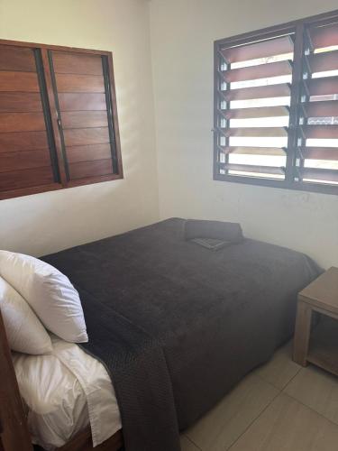 Island Unit in Pango - Bunkhouse in Pango Beach