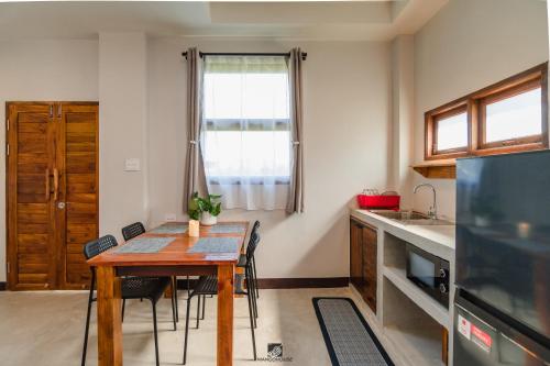 Kitchen, Mango House Studio -Pai in Mae Na Toeng