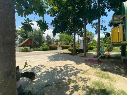 OYO 966 Boss Khaoyai – Pak Chong, GA