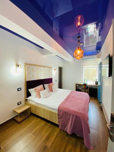 MAREA NEAGRA HOTEL in Mamaija