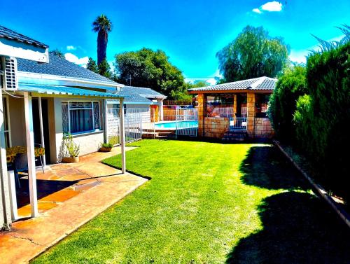 Midway Overnight Rooms, Kimberley