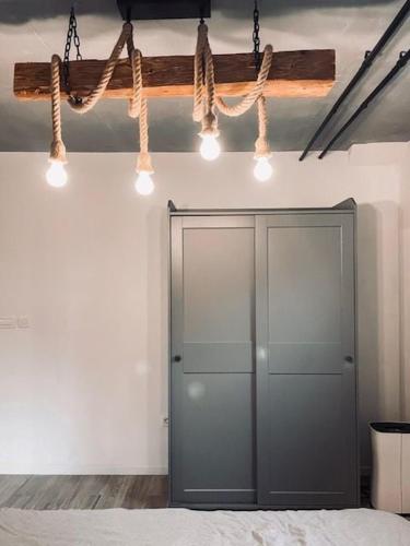 Rustikal Apartment with Garden and Free Parking, Любляна (фото 8)