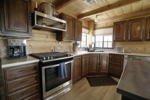 ห้องครัว, Mesa Verde View & Sauna, Walk to Mancos State Park in แมนคอส (โคโลราโด)