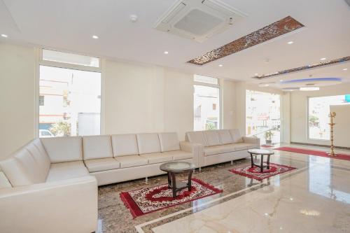 Lobby, Hotel Ivy Dew drops in Kitthaganahalli