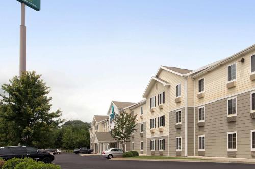 WoodSpring Suites Spartanburg Duncan - image 5