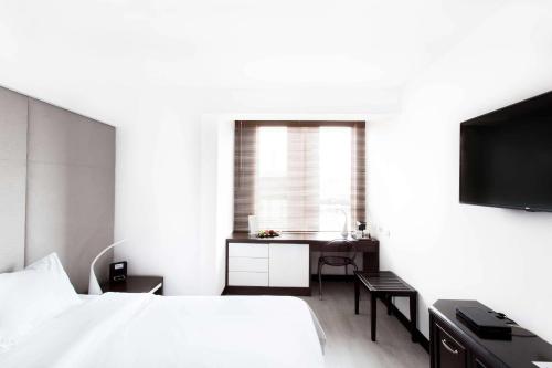 Radisson Hotel Decapolis Miraflores