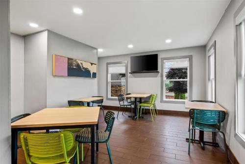 Comfort Inn Wytheville - image 7