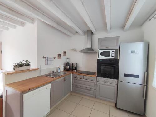 Mazet à 5 minutes d'Uzès (Mazet a 5 minutes d'Uzes) in Montaren-et-Saint-Mediers