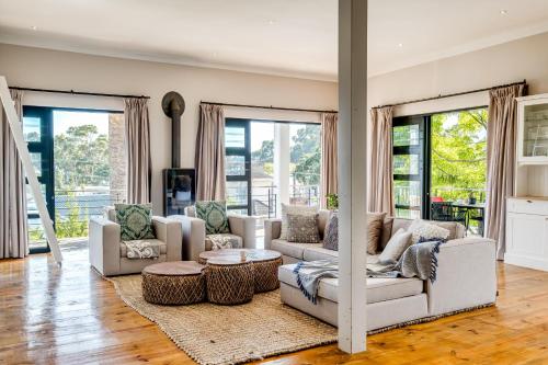 Camps Bay 4bed Villa w Pool Luxe on Central - image 2
