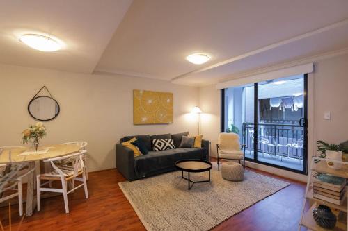 Chippendale Charmer in Ideal Location - image 12