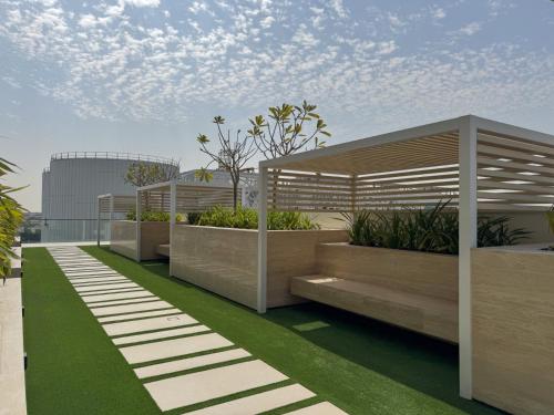 Luxe Escape - Stylish 1BR in Binghatti Venus-05 - image 14