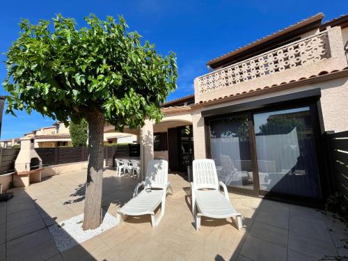 Belle villa d'angle spacieuse semi climatisée, de tout confort dans domaine PORTES DU SOLEIL, ACCES PISCINES PAYANT EN SUPPL - 3 chambres, 6 couchages, wifi, 400m de la mer LRPDSJ7 - Accommodation - Portiragnes