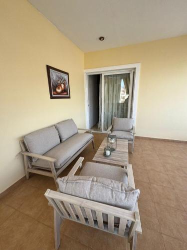 Two-Bedroom Apartment with Balcony image 5