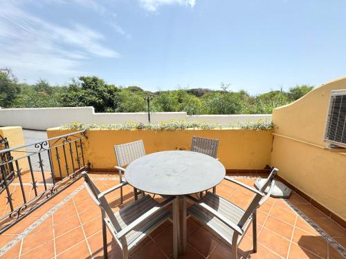 Classic One-Bedroom Apartment with Terrace image 7