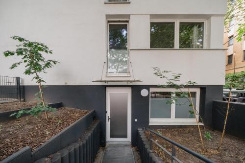 Two-Bedroom Apartment with Terrace image 9