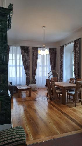 Stadtpalais Domblick-Suite 4 Zimmer mit Balkon maximal 6 Personen in Bautzen, Deutschland