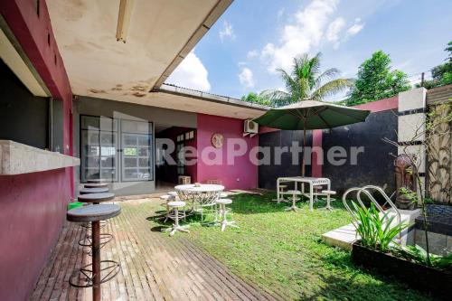 Facilities, Apartment Wisma Tobana II in Pesanggrahan