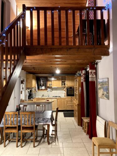 Chalet Parc des Écrins (Chalet Parc des Ecrins) in فالويز