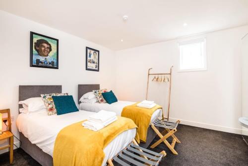 Liverpool Waterfront Stay, excellent location , parking available