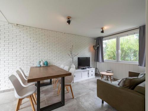 Зручності, Family Home near Dunes and Beach in Шаген