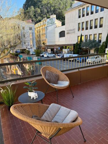 Studio tout équipé face aux thermes (Studio tout equipe face aux thermes) in Arles-sur-Tech