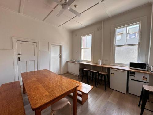 Kitchen, Stay Today Hostel in Leichhardt