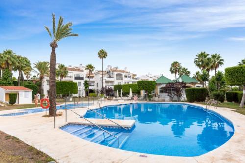 Pool and garden apt by Costarentals - Ref 253 - image 2