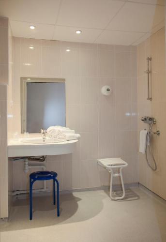 Hôtel National - image 14