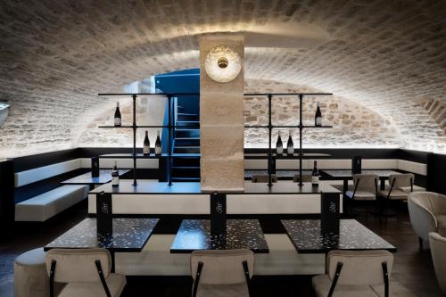 Logis Hotel Darcy Dijon Centre - 바/라운지