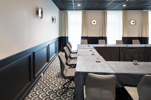 Logis Hotel Darcy Dijon Centre - 연회장