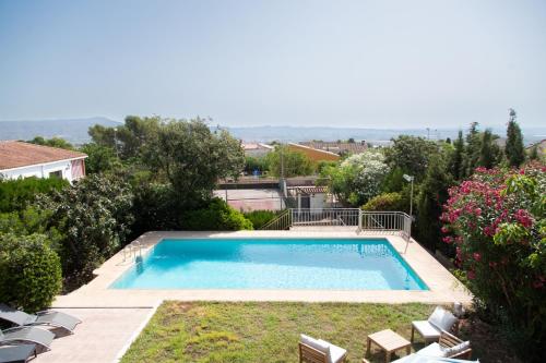 Charming house with private tennis court and pool gîte à louer Casas de la Parra de Abajo