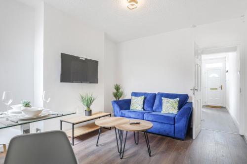 Charming 2 Bed with Fast Wi-Fi in Foleshill