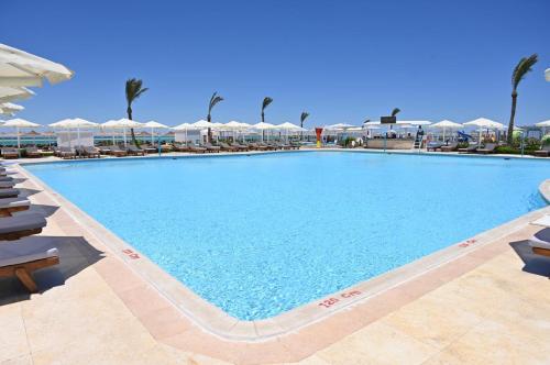 Vedere, Riviera Aqua Park Resort in Al Ahyaa
