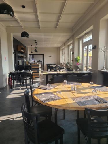 Restaurant, Auberge anglefort in Anglefort