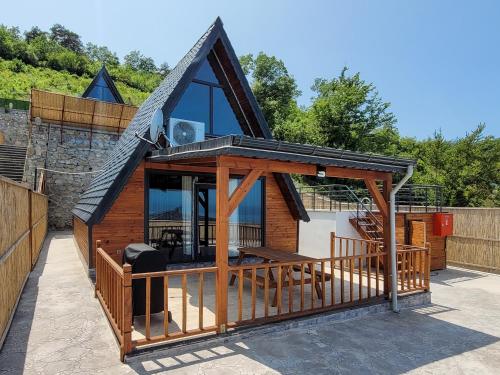 Kert, Cihan Bungalows in Gerze