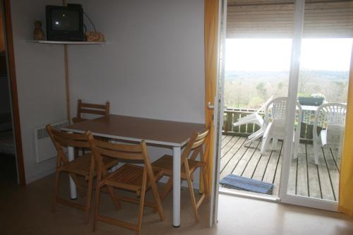 Instalaciones, La Ptite Ferme de Caro in Correze